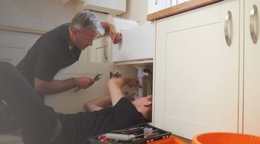 Local tankless water heater installation in Estherville, IA